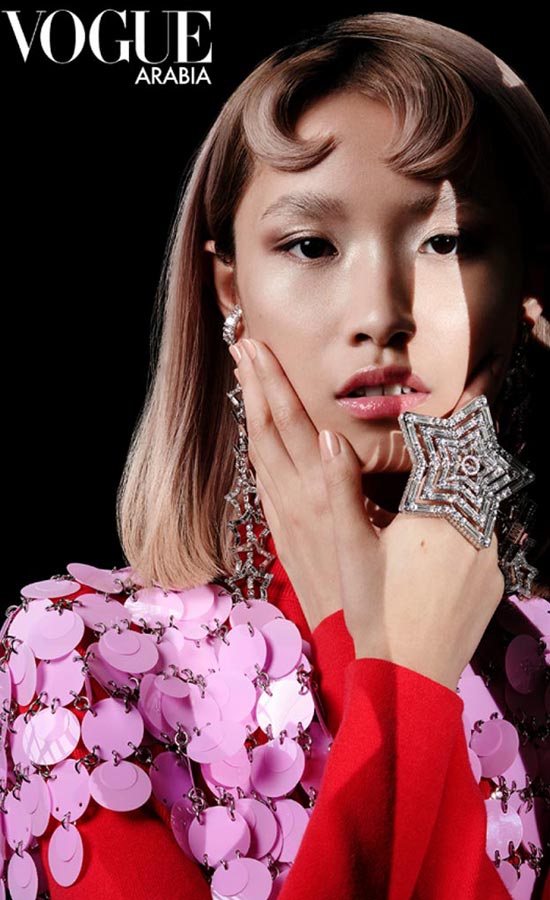 Rulan Liang<br /><span class="model-data-overview">EU 171cm | US 5′ 7»</span>